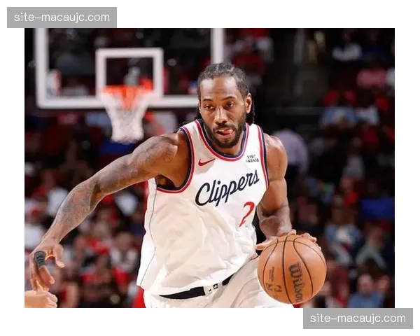 快船应对开拓者手递手战术 伦纳德单防效果与团队协防脱节 快船应对开拓者手递手战术 伦纳德单防效果与团队协防脱节